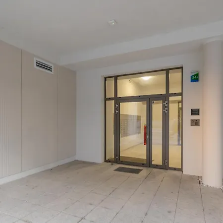 Apartment Malczewskiego Grey *