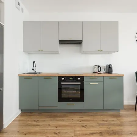 Apartment Malczewskiego Grey *